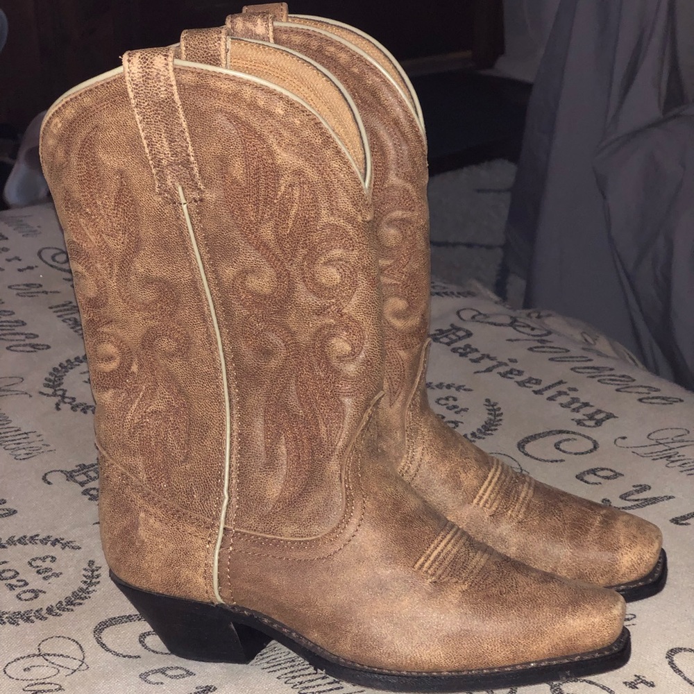 NEW Laredo Women's Maricopa Western Boots Size 8M